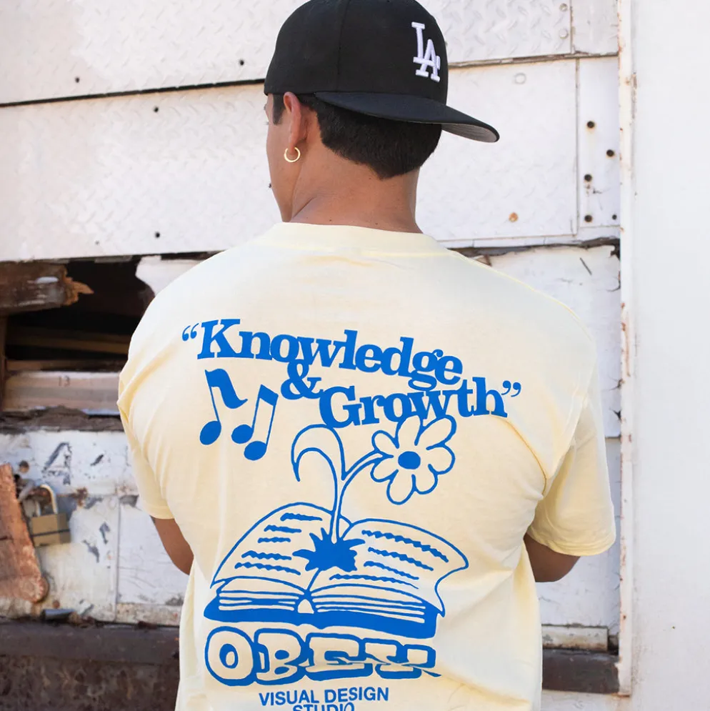 Knowledge & Growth Tee Pale Yellow