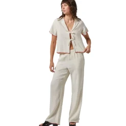 Wandering Tie Top Off White